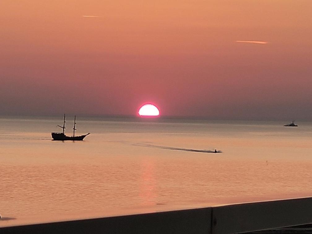 Apartamenty Marina Z Widokiem Na Morze Darłówko Exteriér fotografie
